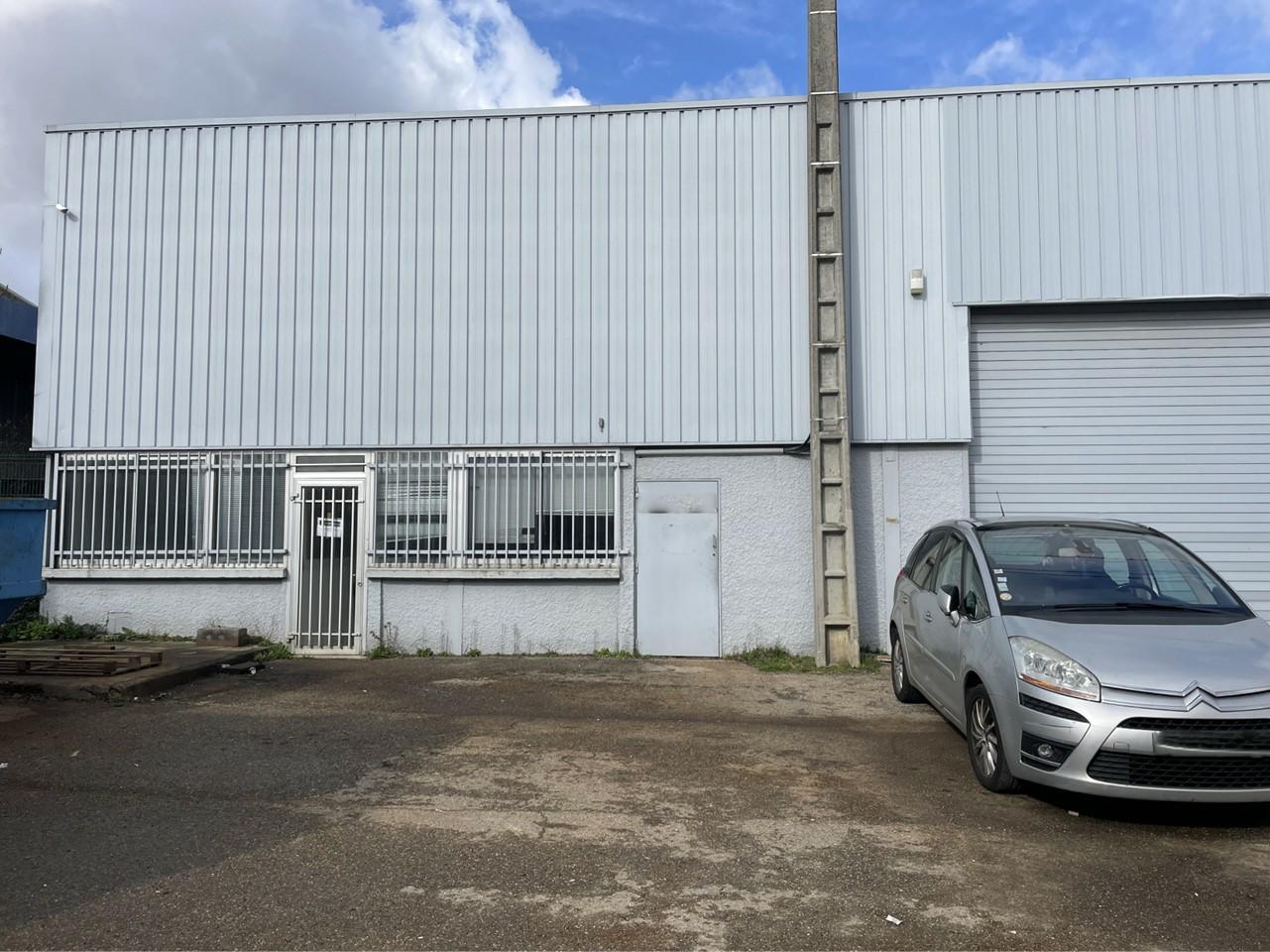Local d'activité Chassieu 520m² Location local d'activité Chassieu Rhône OLACT2421462 1